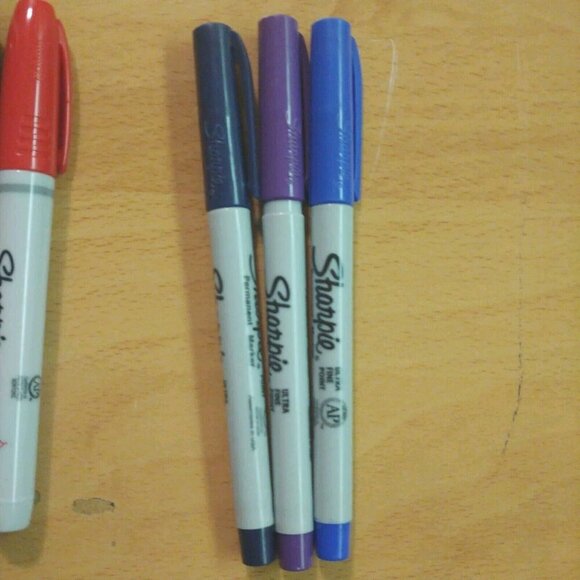 💣💥 CLEAROUT: Color‎ Sharpie Lot - Picture 5 of 8